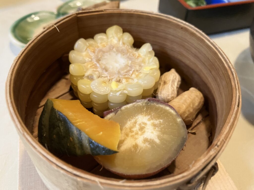 はづ木 薬膳朝食 モチトウモロコシ